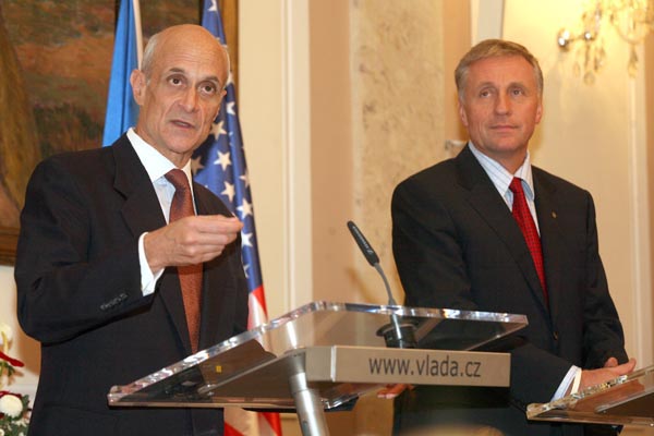 Michael Chertoff a Předseda vlády Mirek Topolánek