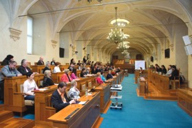 Seminář k mimoškolnímu vzdělávání v Senátu. Foto: archiv Senátu.  