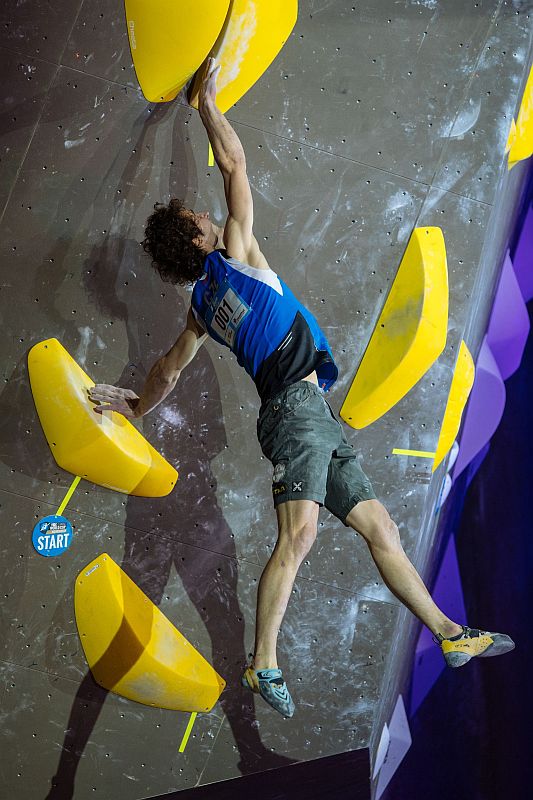 Adam Ondra_SP Meiringen_by LUKÁŠ BÍBA 3.jpg